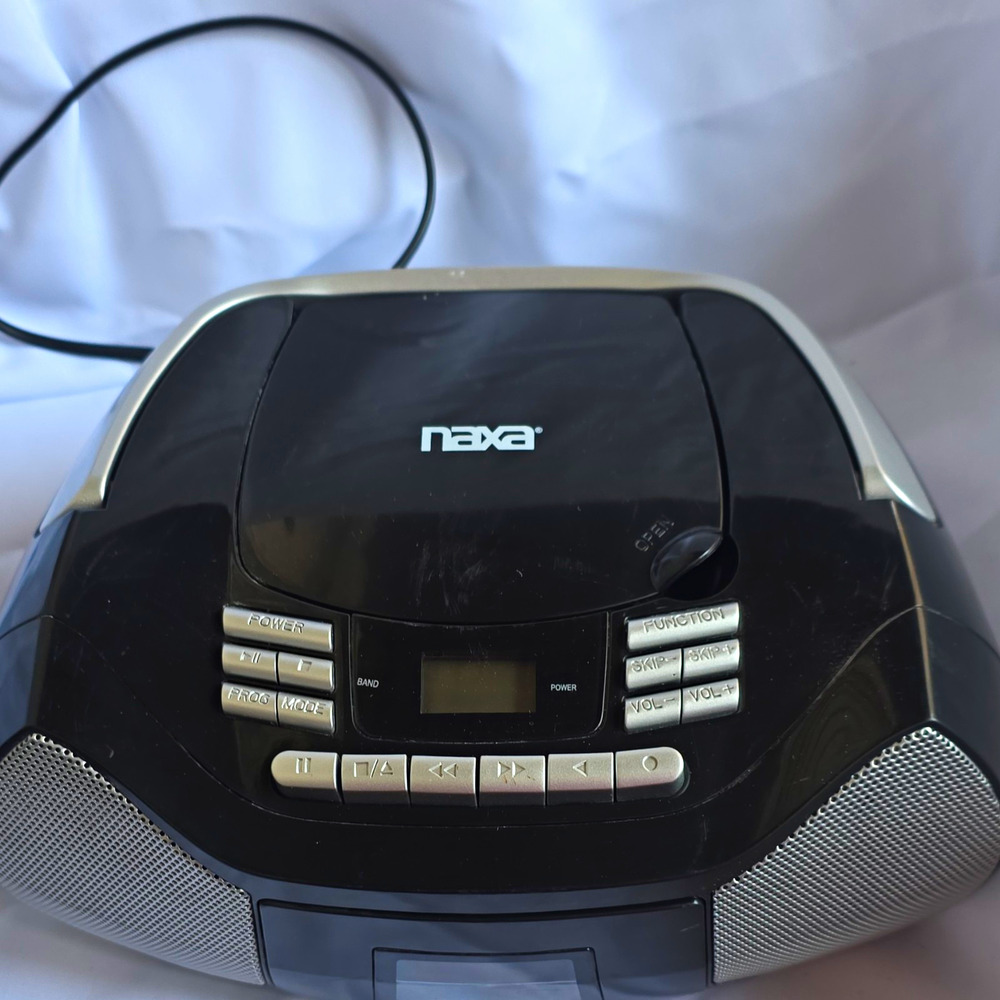 Naxa NPB-268 Boombox CD & Cassette Player AM/FM Radio Headphone Jack Black